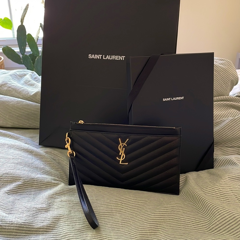 NWT YSL Monogramme Pouch - Wristlet